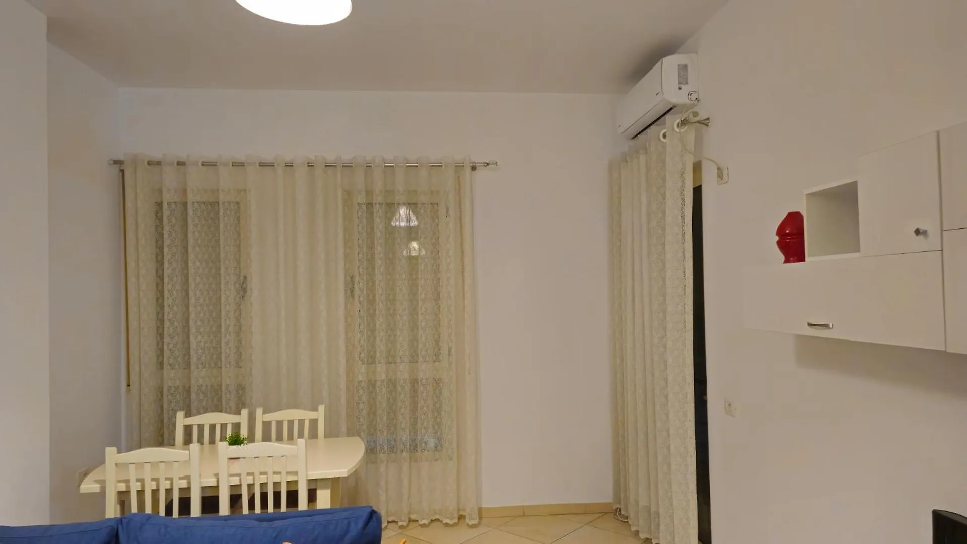 Tirana Bosco'S Apartament דירה